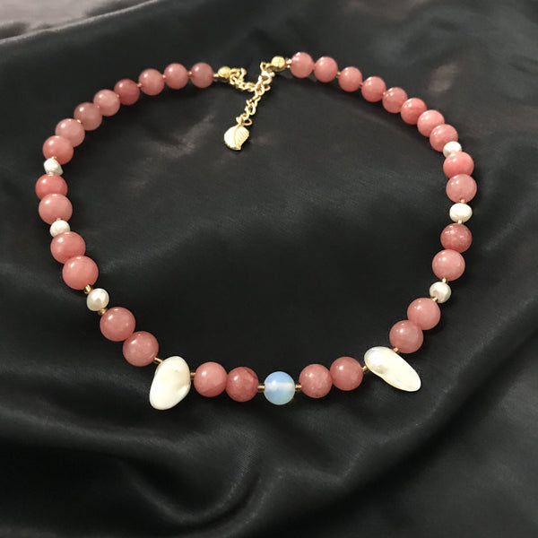 Pearl And Ceyd Necklace